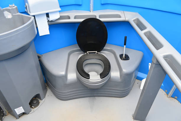 Best Luxury portable toilet rental  in Huntington Station, NY